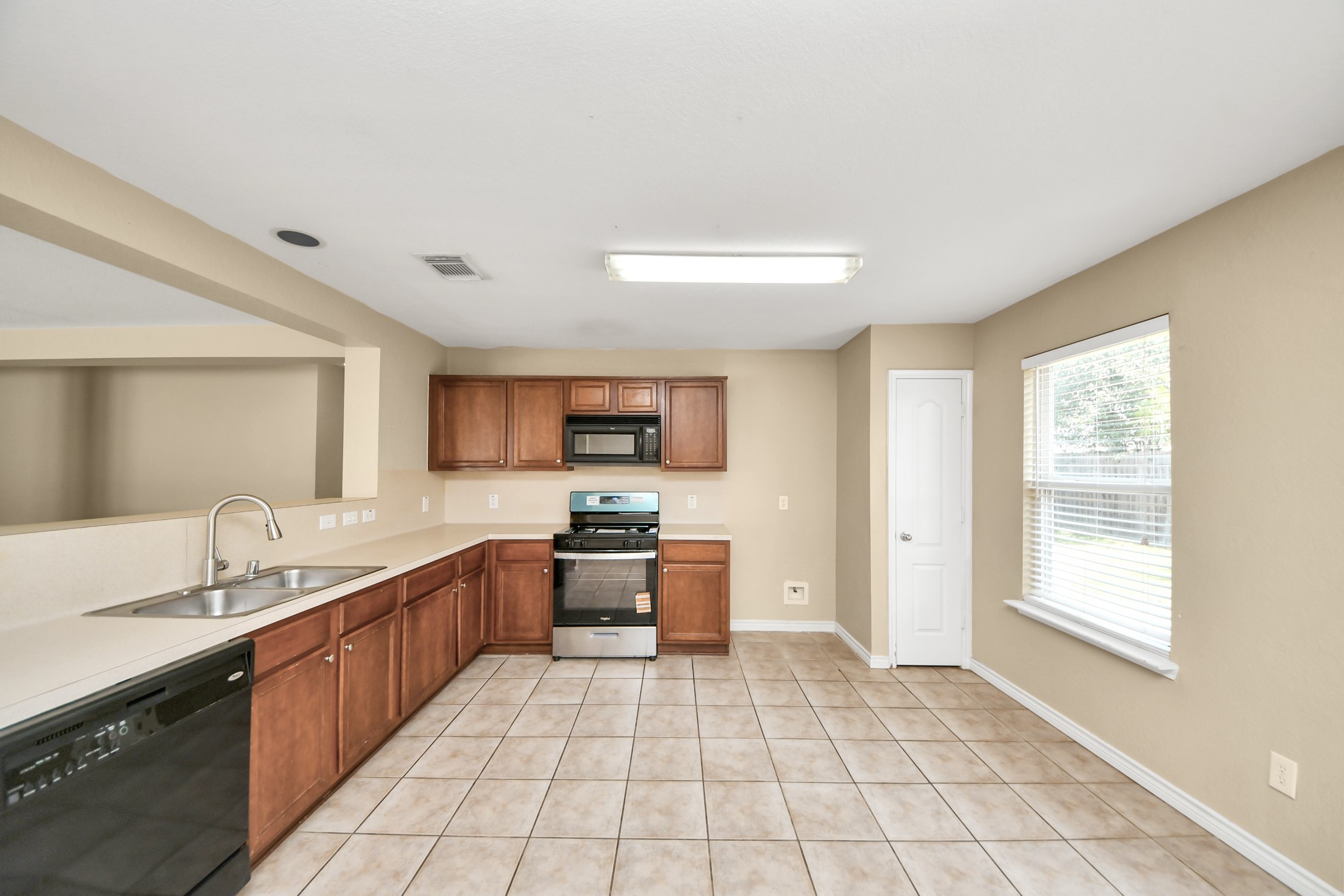 19702 Rippling Brook Lane Tomball, TX 77375 - Photo 27 of 39 Gallery Image 27