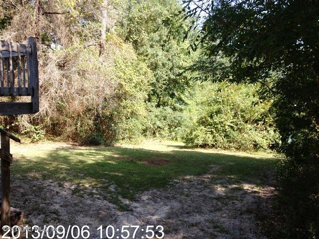 6106 Twin Lakes Road Keystone Heights, FL 32656 - Photo 16 of 20 BACKYARD VIEW-B