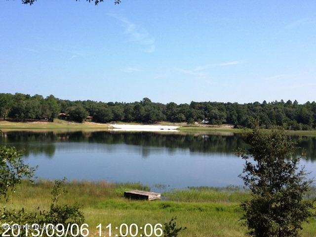 6106 Twin Lakes Road Keystone Heights, FL 32656 - Photo 2 of 20 LAKE VIEW FROM WALKWAY