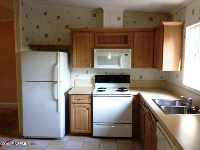 6106 Twin Lakes Road Keystone Heights, FL 32656 - Photo 3 of 20 KITCHEN VIEW-A