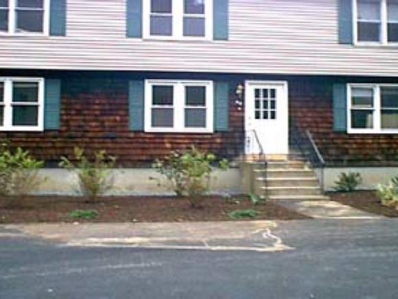 23 Hampton Road, Unit 1 Exeter, NH 03833 - Photo 1 of 1 Gallery Image 1