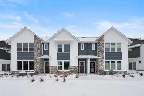 $465,000 | 2422 North Blossom Circle, Orono, MN 55356