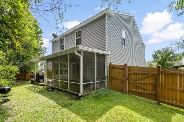 $370,000 | 107 Rawlins Drive, Summerville, SC 29485
