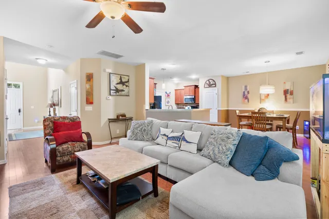 $370,000 | 107 Rawlins Drive, Summerville, SC 29485