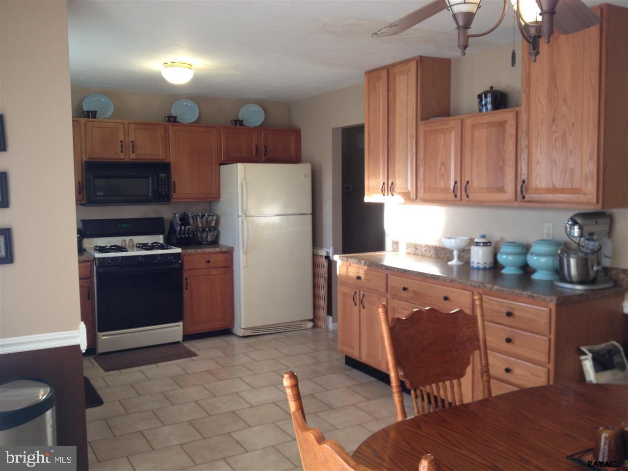 2628 Tract Road Fairfield, PA 17320 - Photo 5 of 26