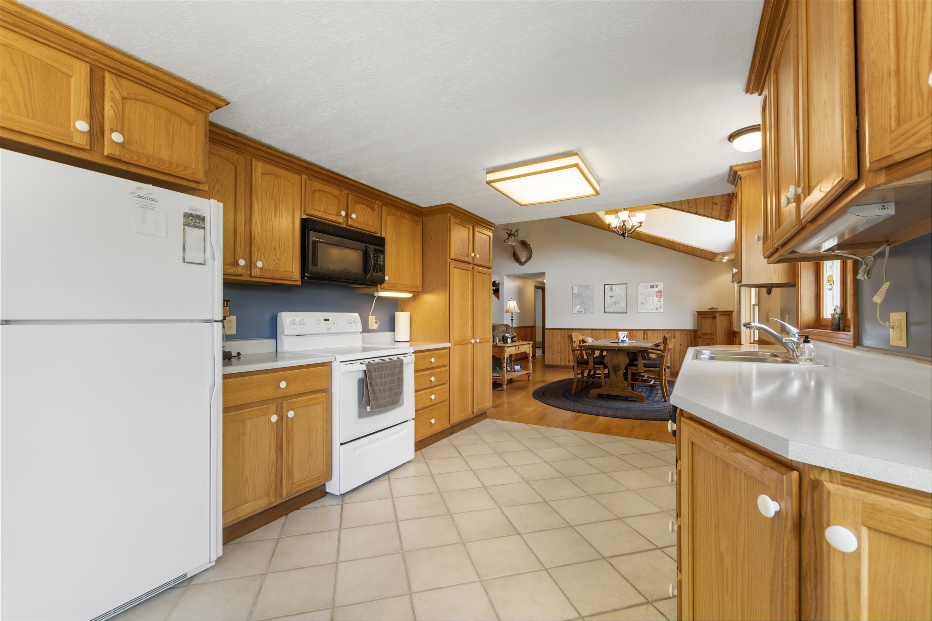 201 Spooner Road Pittsburg, NH 03592 - Photo 15 of 40