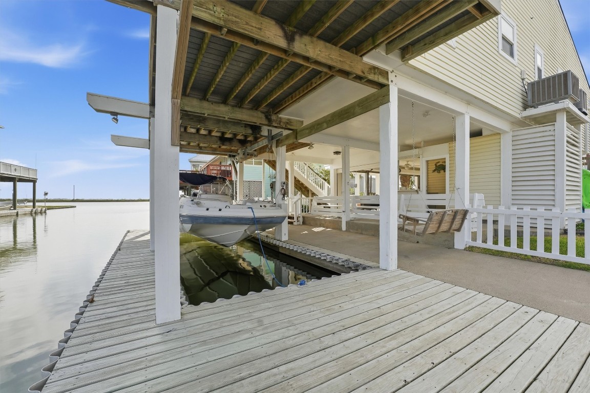 16635 Jamaica Cove Road Jamaica Beach, TX 77554 - Photo 15 of 45 Spacious dock area with direct canal access leading out to Galveston Bay.