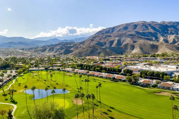 $639,900 | 85 Calle Encinitas, Rancho Mirage, CA 92270