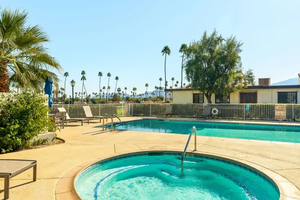 $639,900 | 85 Calle Encinitas, Rancho Mirage, CA 92270
