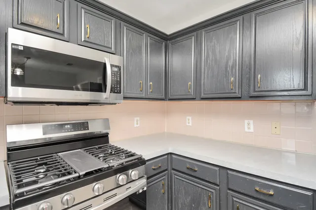 a close view of stove