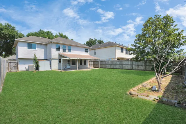 $2,225 | 11834 Caprock Canyons Lane, Sugar Land, TX 77498