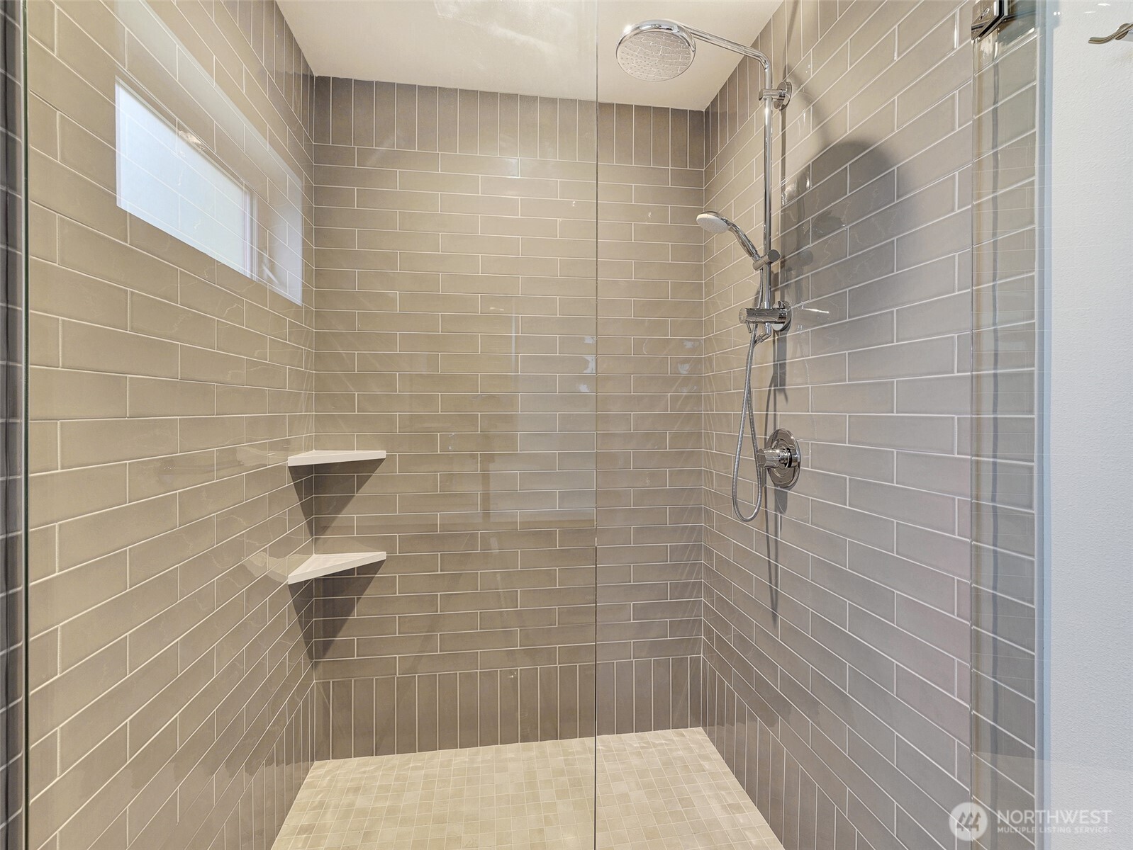 1414 North 47th Street, Unit B Seattle, WA 98103 - Photo 10 of 24