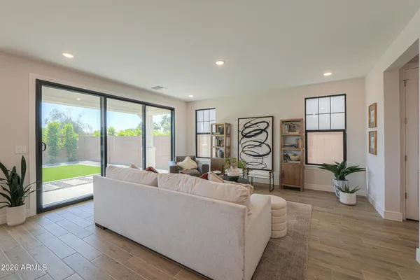 $840,000 | 2431 West Los Arboles Place, Chandler, AZ 85224