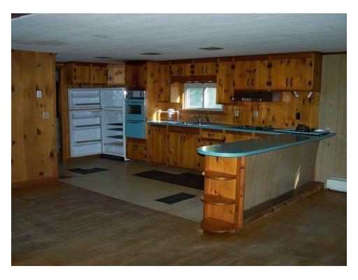 970 Beedle Road Richmond, ME 04357 - Photo 4 of 8 Kitchen.