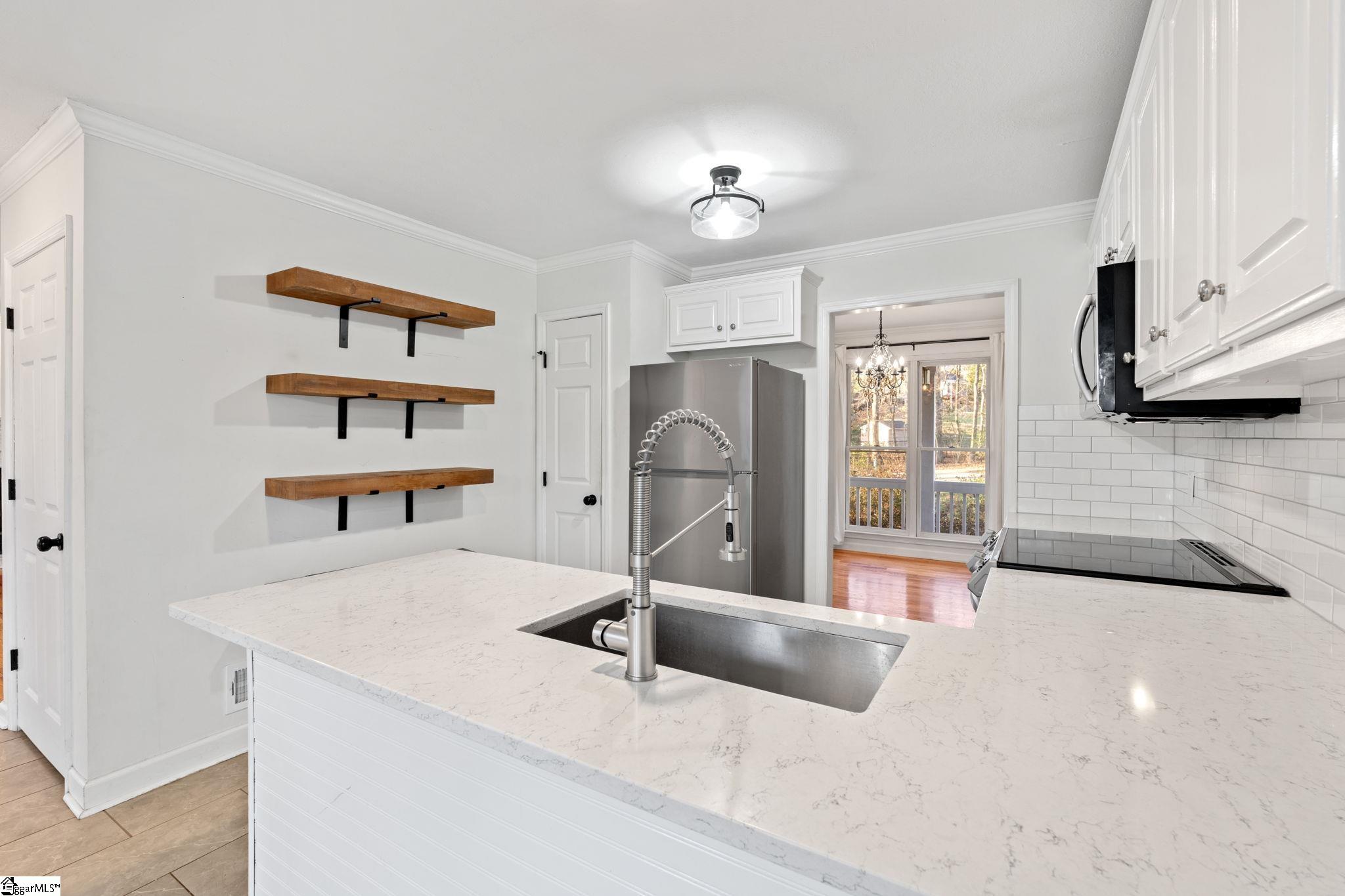 335 Tracy Lane Moore, SC 29369 - Photo 14 of 44