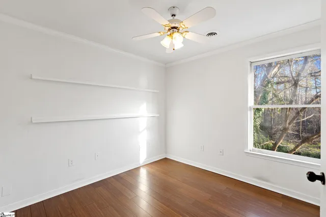 $484,500 | 335 Tracy Lane, Moore, SC 29369