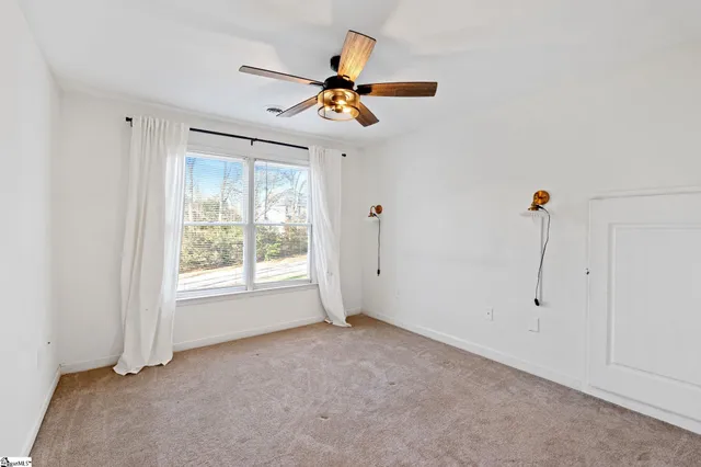 $484,500 | 335 Tracy Lane, Moore, SC 29369