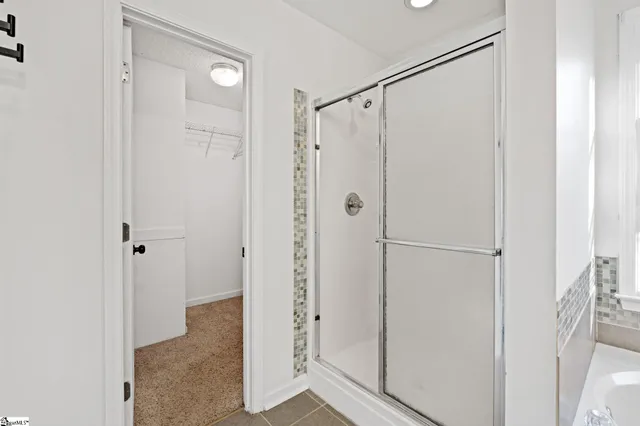 $484,500 | 335 Tracy Lane, Moore, SC 29369