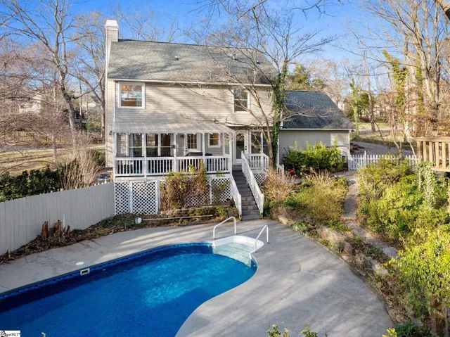 $484,500 | 335 Tracy Lane, Moore, SC 29369