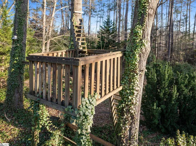 $484,500 | 335 Tracy Lane, Moore, SC 29369