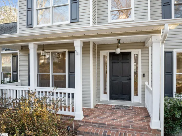 $484,500 | 335 Tracy Lane, Moore, SC 29369