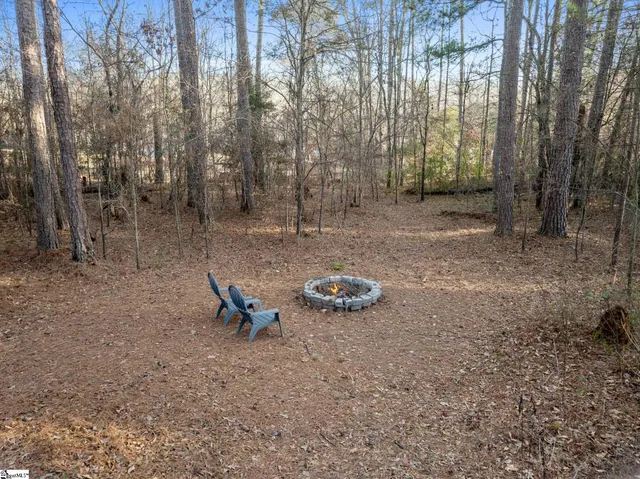 $484,500 | 335 Tracy Lane, Moore, SC 29369