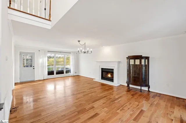 $484,500 | 335 Tracy Lane, Moore, SC 29369