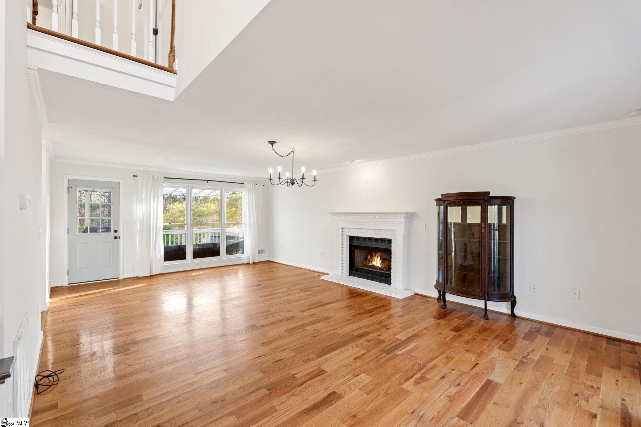 335 Tracy Lane Moore, SC 29369 - Photo 5 of 44