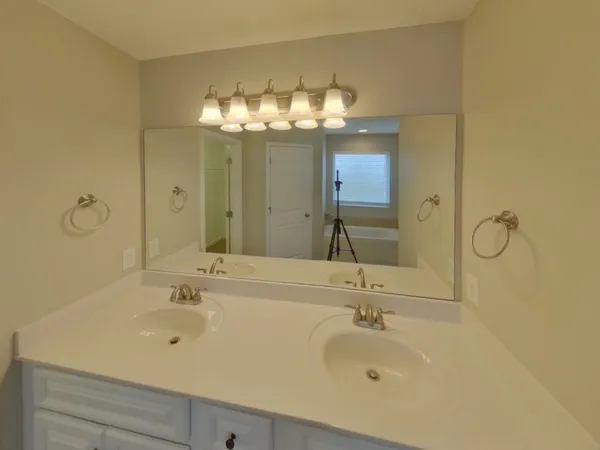 $1,899 | 1020 Niagra Way, Murfreesboro, TN 37129