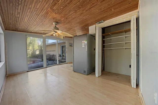 $330,000 | 2802 Wilson Circle, Lutz, FL 33548