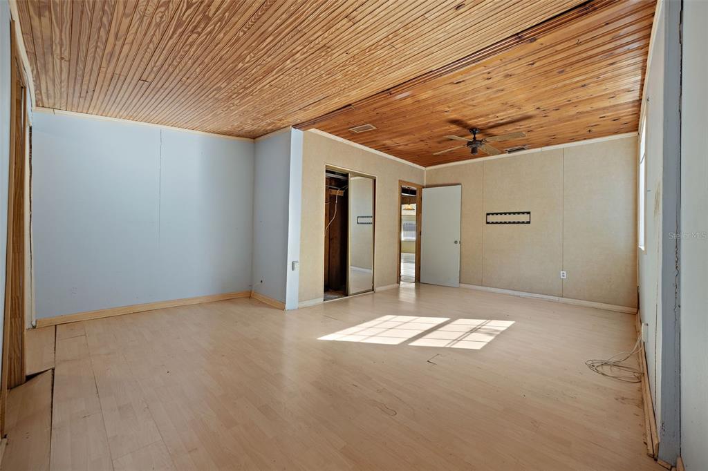 2802 Wilson Circle Lutz, FL 33548 - Photo 24 of 54