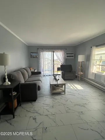 $1,975 | 1492 Ocean Avenue, Unit C6, Sea Bright, NJ 07760