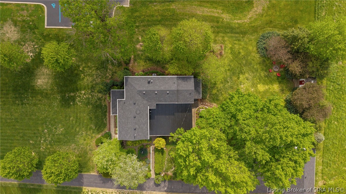 3307 Middle Road Jeffersonville, IN 47130 - Photo 23 of 77