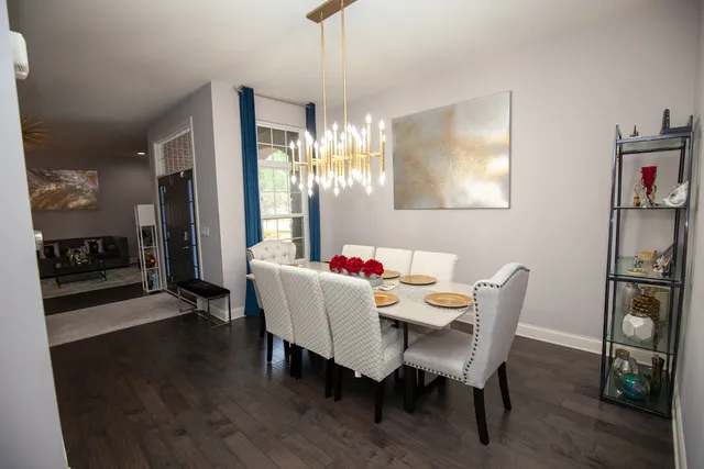 $899,000 | 1120 Ashley Lane, Inverness, IL 60010