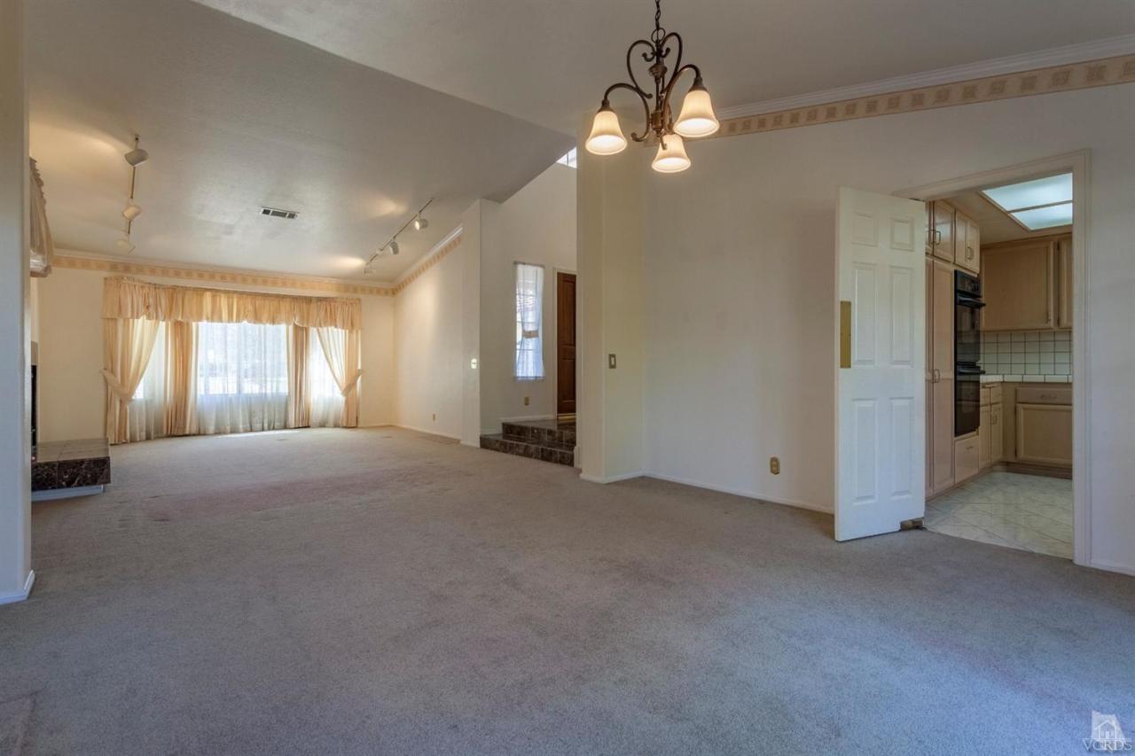 13217 Peach Hill Road Moorpark, CA 93021 - Photo 5 of 32 Additional Photo