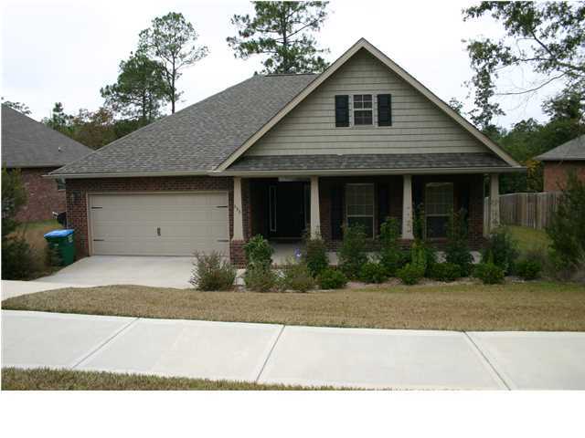 a house view with a outdoor space