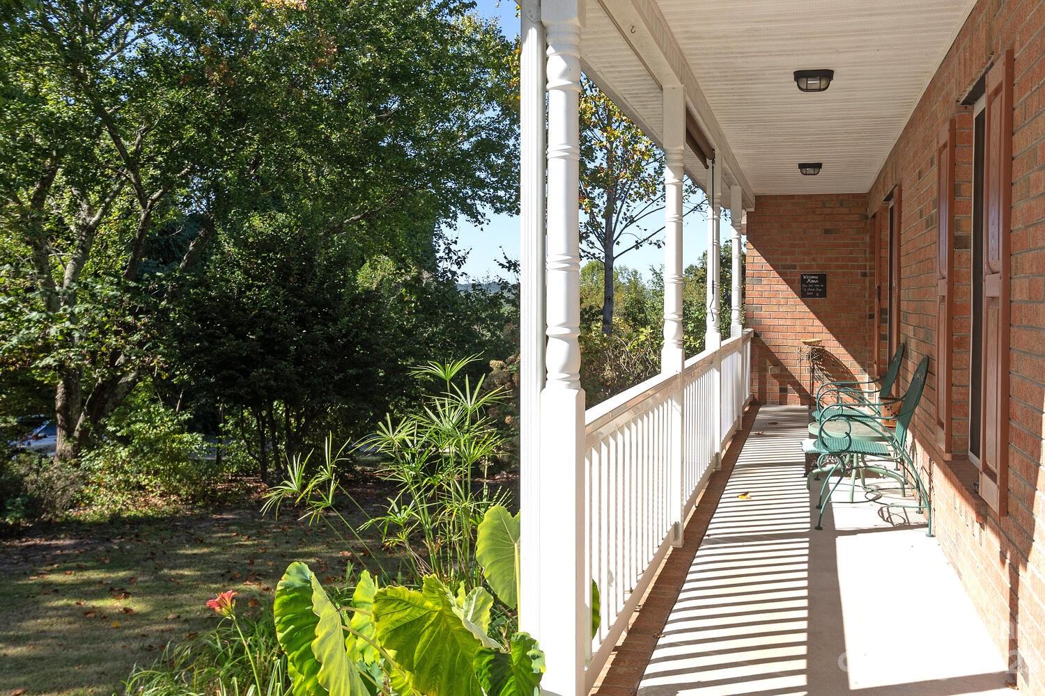 411 Huffman Road Blacksburg, SC 29702 - Photo 3 of 48 Gallery Image 3