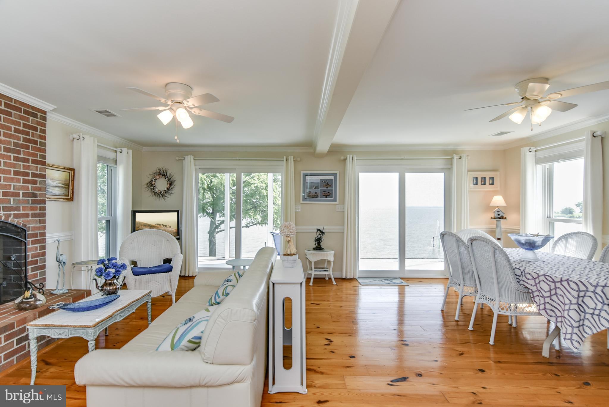 182 Shellfield Lane Colonial Beach, VA 22443 - Photo 10 of 48 Great Room