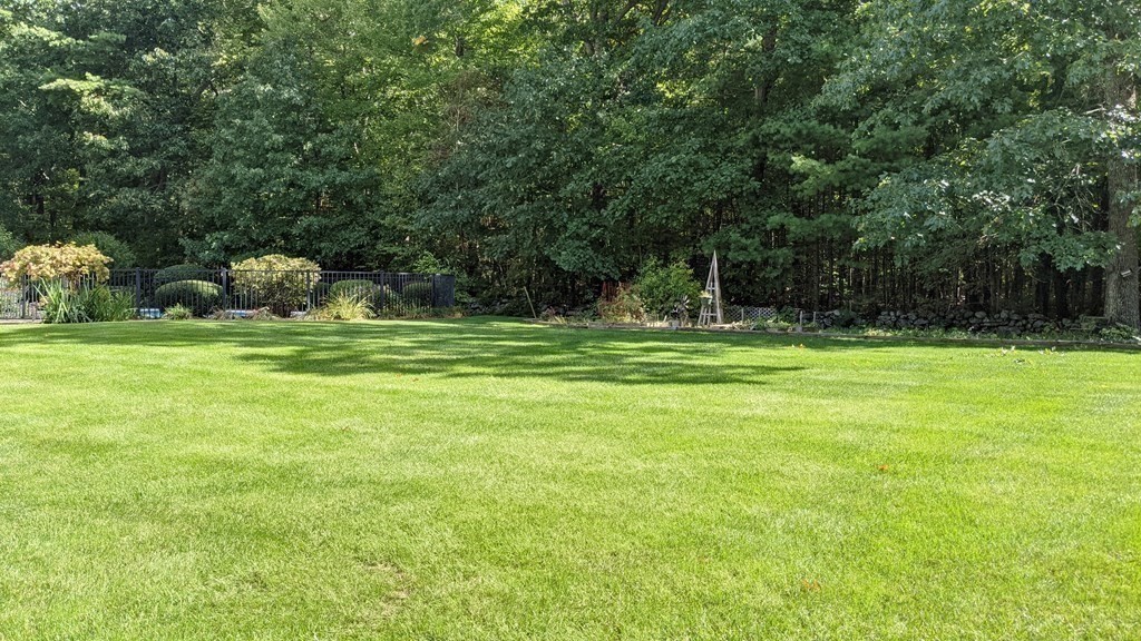 92 Lyman Road Berlin, MA 01503 - Photo 30 of 32