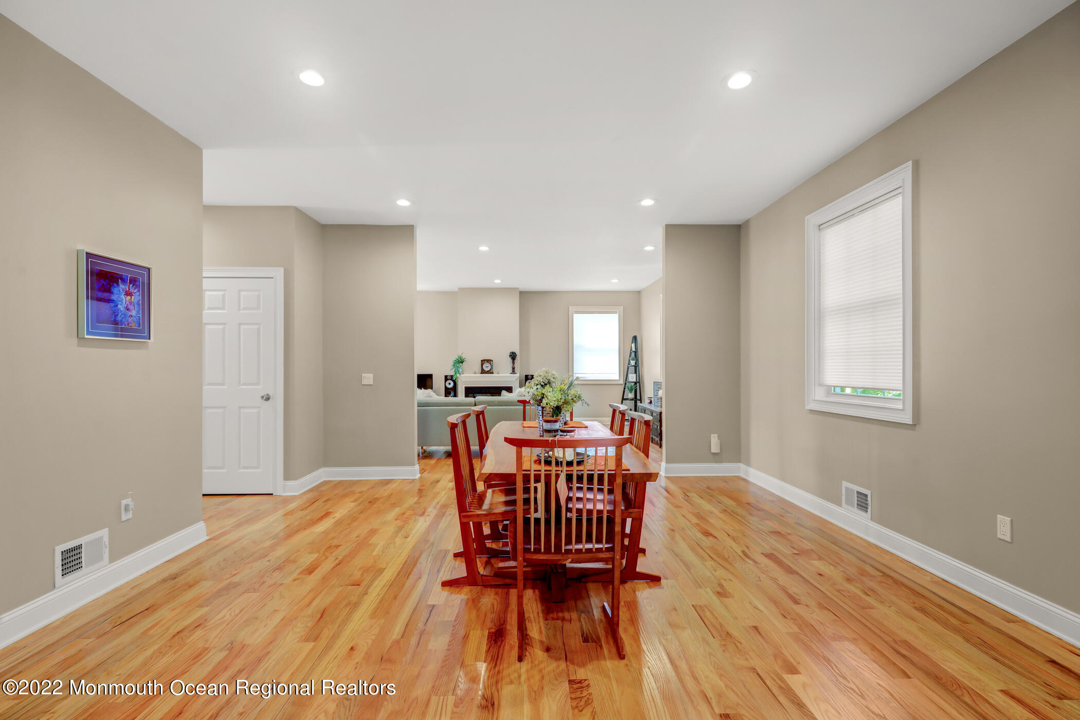 599 Line Road Aberdeen, NJ 07747 - Photo 11 of 40 12 - Dining Room
