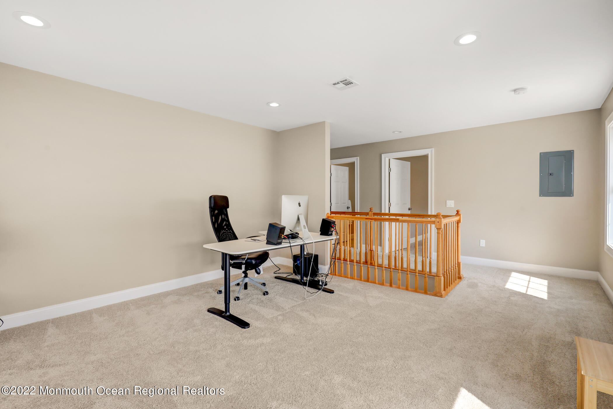 599 Line Road Aberdeen, NJ 07747 - Photo 30 of 40 18 - Loft