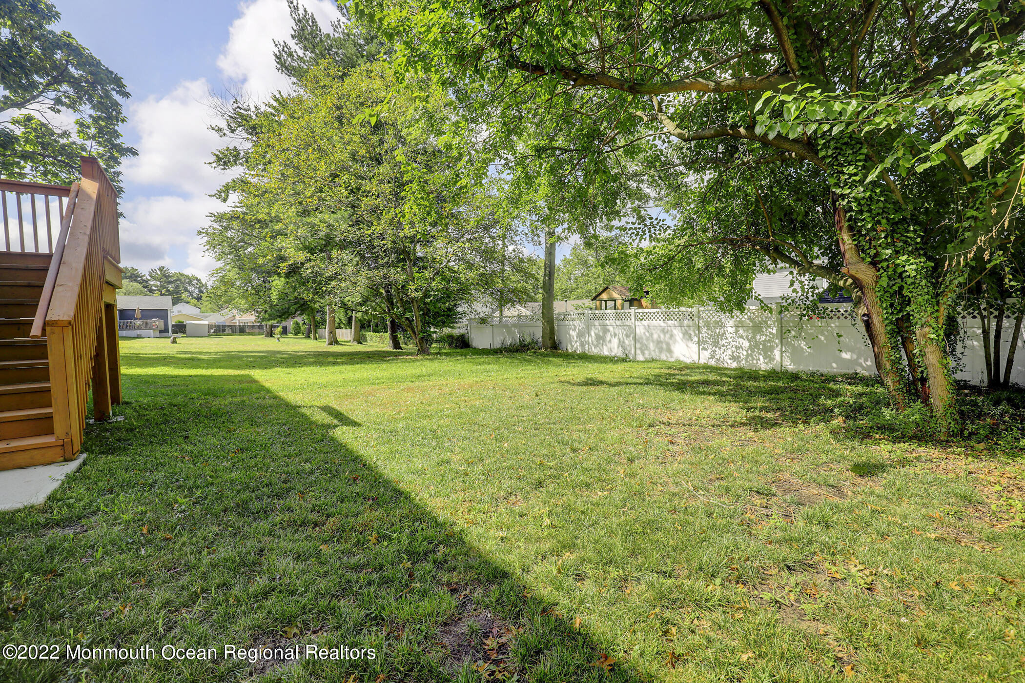 599 Line Road Aberdeen, NJ 07747 - Photo 35 of 40 29 - Backyard