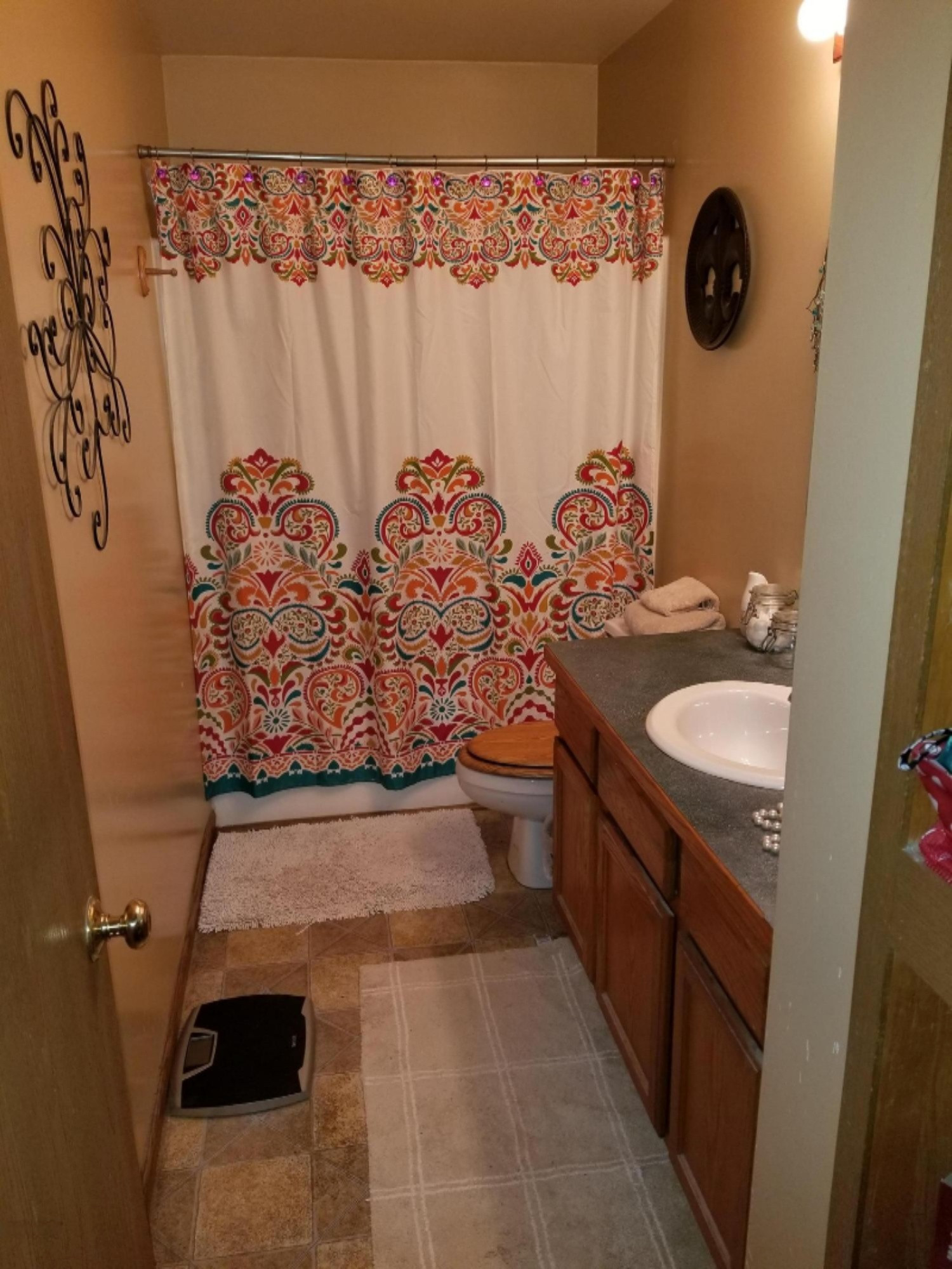 15228 3rd Street Spring Lake, MI 49456 - Photo 8 of 18 15228 Bath