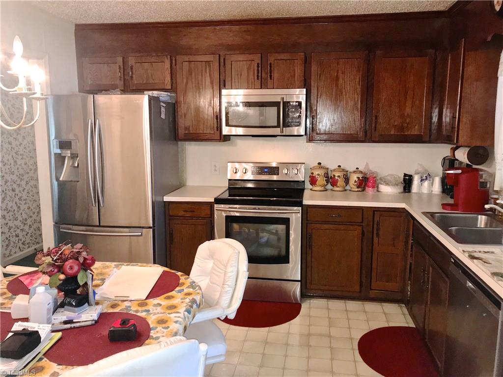 107 Wills Road Advance, NC 27006 - Photo 6 of 23