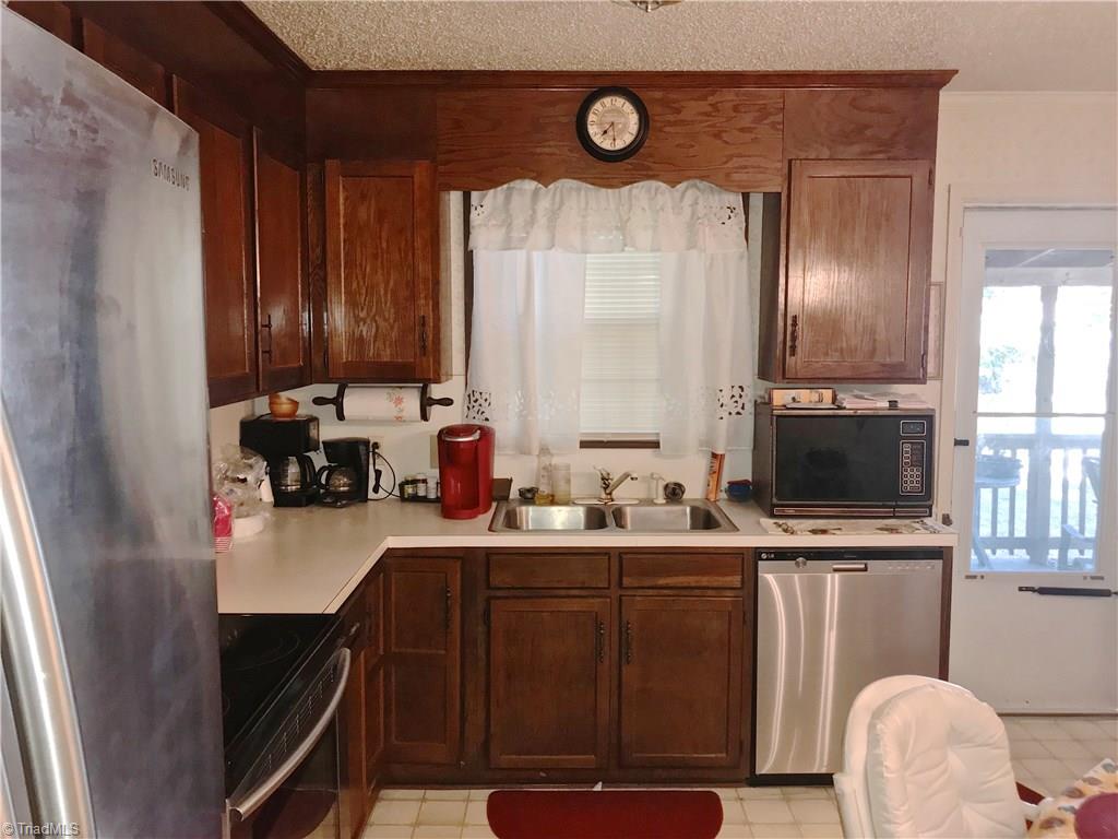 107 Wills Road Advance, NC 27006 - Photo 7 of 23