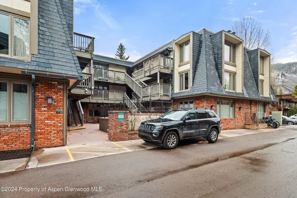 $20,000 | 731 East Durant Avenue, Unit 18, Aspen, CO 81611