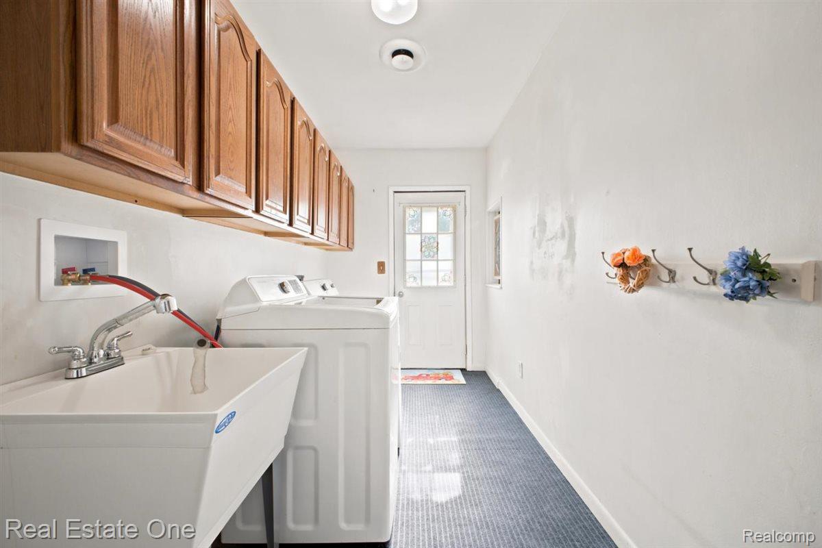 3003 Longview Avenue Rochester, MI 48307 - Photo 22 of 35 01-IMG_1380.jpg