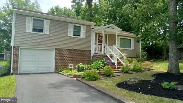 $335,000 | 150 Tanbridge Drive, Martinsburg, WV 25401
