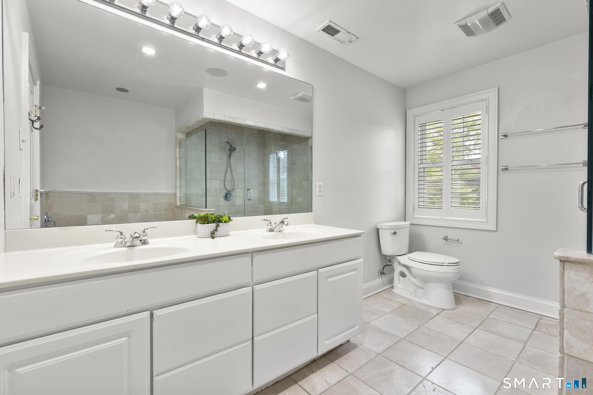 39 Maple Tree Avenue, Unit 1 Stamford, CT 06906 - Photo 18 of 40