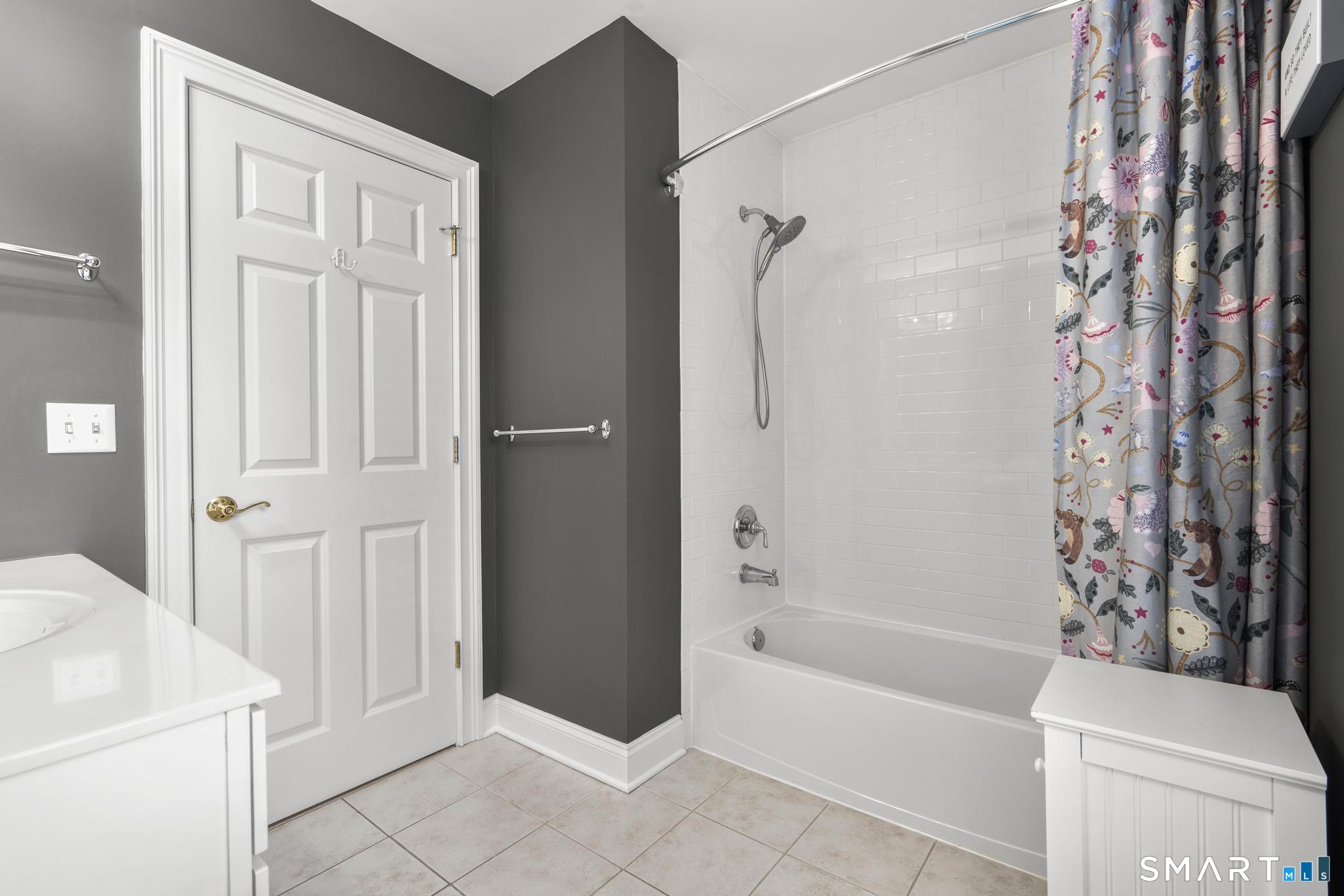 39 Maple Tree Avenue, Unit 1 Stamford, CT 06906 - Photo 23 of 40